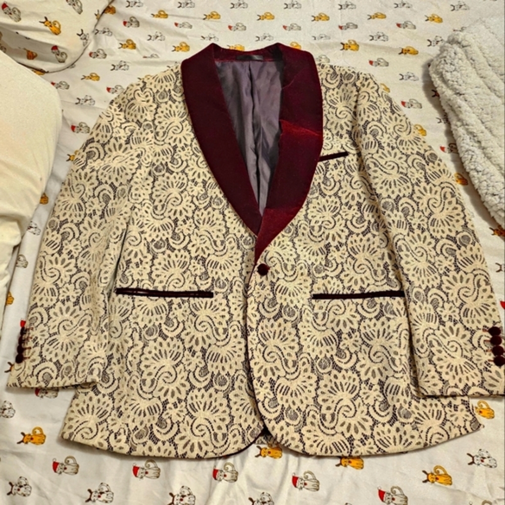 Men's Cream Lace-Pattern Blazer with Burgundy Velvet Trim